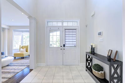 18 Deanston Crt, Brampton - Credit Valley image-0-2