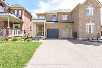 682 Megson Terr, Milton - Willmott