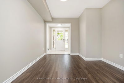 1573 Leblanc Crt, Milton - Ford image-0-4
