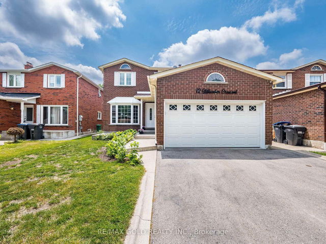 12 Stillwater Crescent
