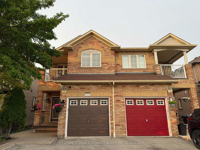 7095 Village Walk