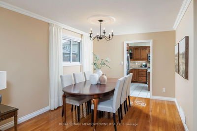 521 Vanier Dr, Milton - Bronte Meadows image-0-4