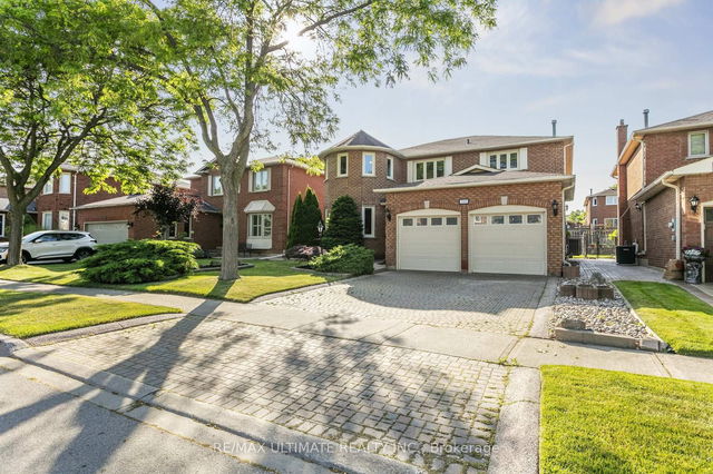 2765 Hardy Crescent