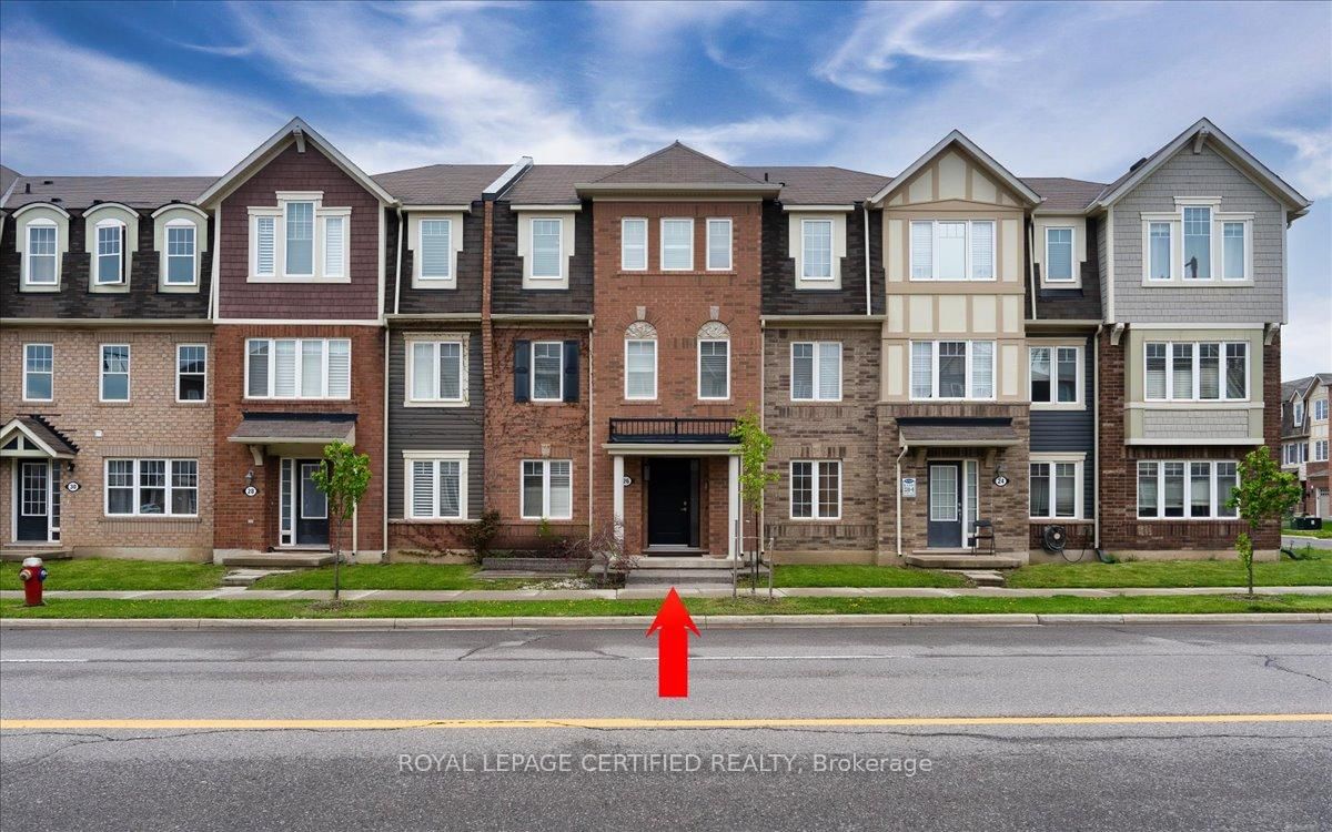 Townhouse for sale at 26 Ganton Heights, Brampton, Ontario, L7A 0S4 - Northwest Brampton - MLS: W12230408