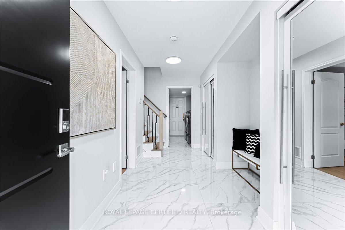 Townhouse for sale at 26 Ganton Heights, Brampton, Ontario, L7A 0S4 - Northwest Brampton - MLS: W12230408