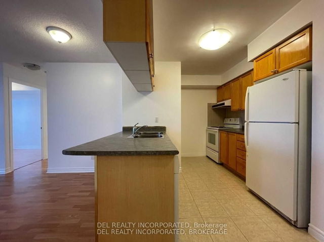 1722 - 3888 Duke of York Boulevard