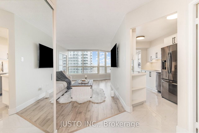 2008 - 55 Elm Drive W