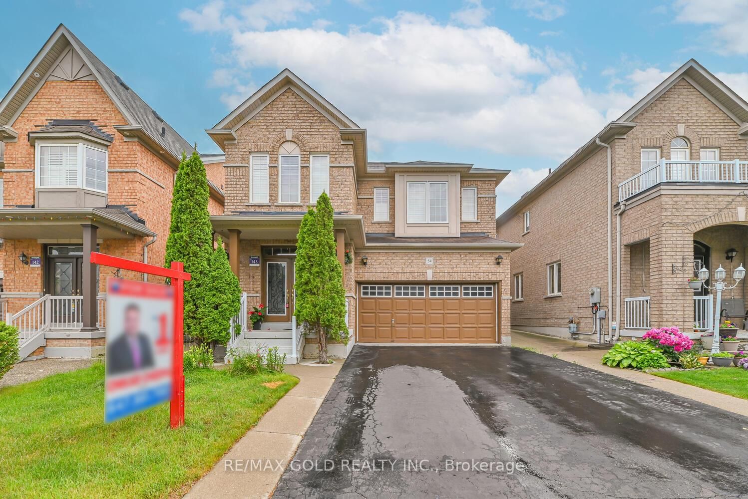 Detached House for sale at 54 GAMSON Crescent, Brampton, Ontario, L6R 0V6 - Sandringham-Wellington - MLS: W12230933