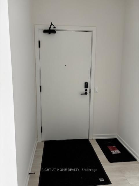 1006 - 10 Graphophone Grove