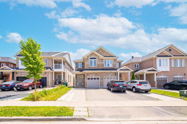 84 Calm Waters Crescent