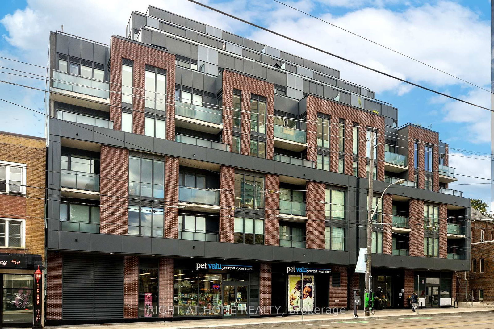 Condo for sale at 604-430 Roncesvalles Avenue, Toronto, Ontario, M6R 0A6 - Roncesvalles - MLS: W12231643