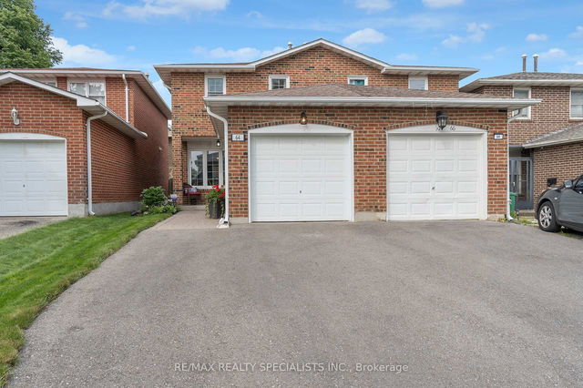 64 Maplehurst Square