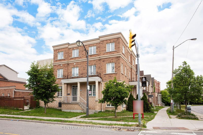 333 Cook Rd, Toronto - York University Heights image-0-0