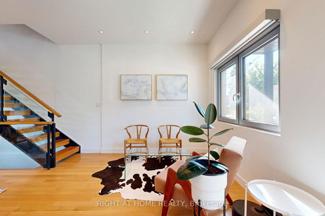 33 Manchester Avenue