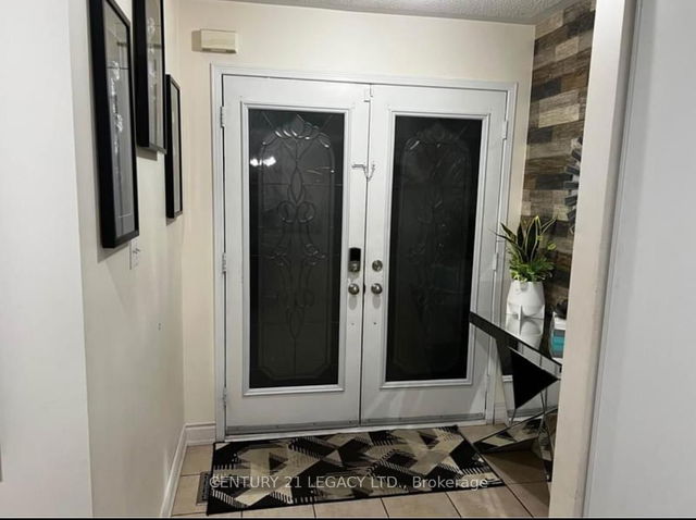 115 Tiller Trail