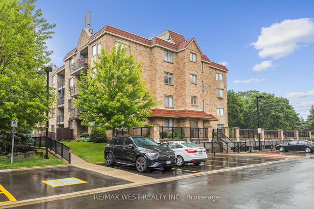 406 - 3499 Upper Middle Road
