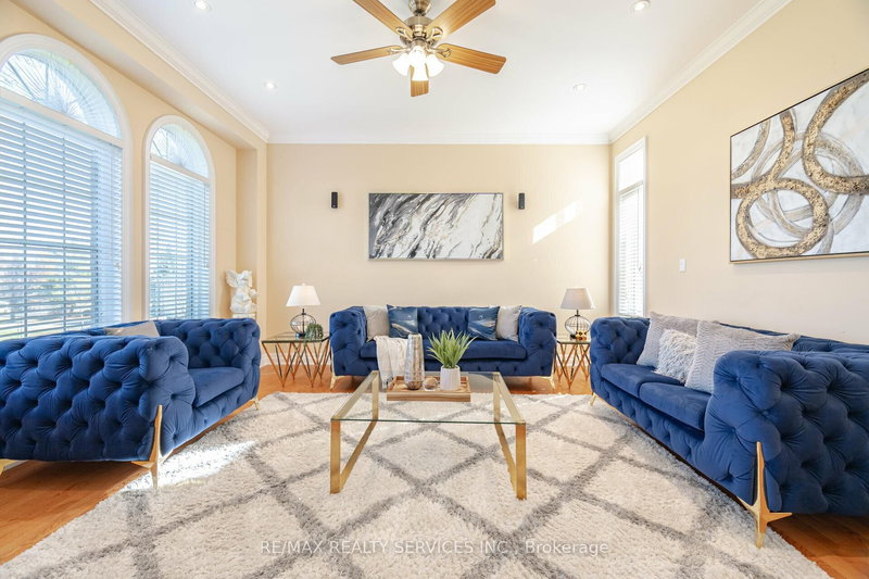 5 Farina Dr, Brampton, L6P 0E3 | Image 3