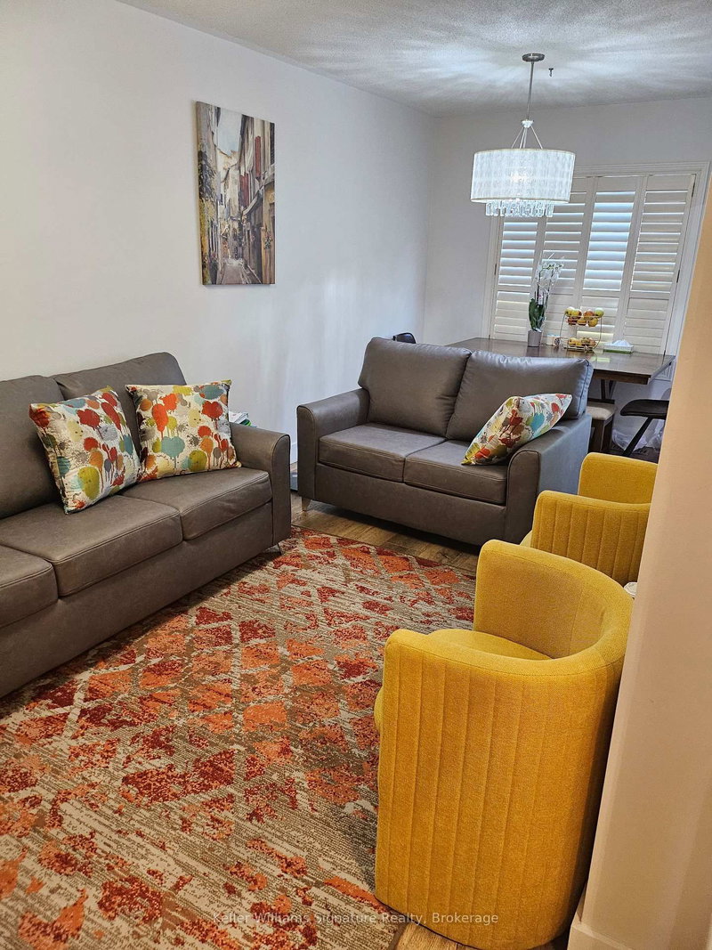 1385 Brookstar Dr, Oakville, L6M 3W2 | Image 2