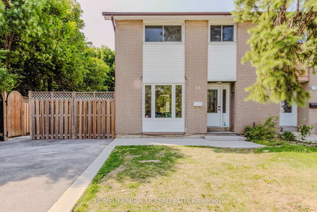 33 Flamingo Crescent