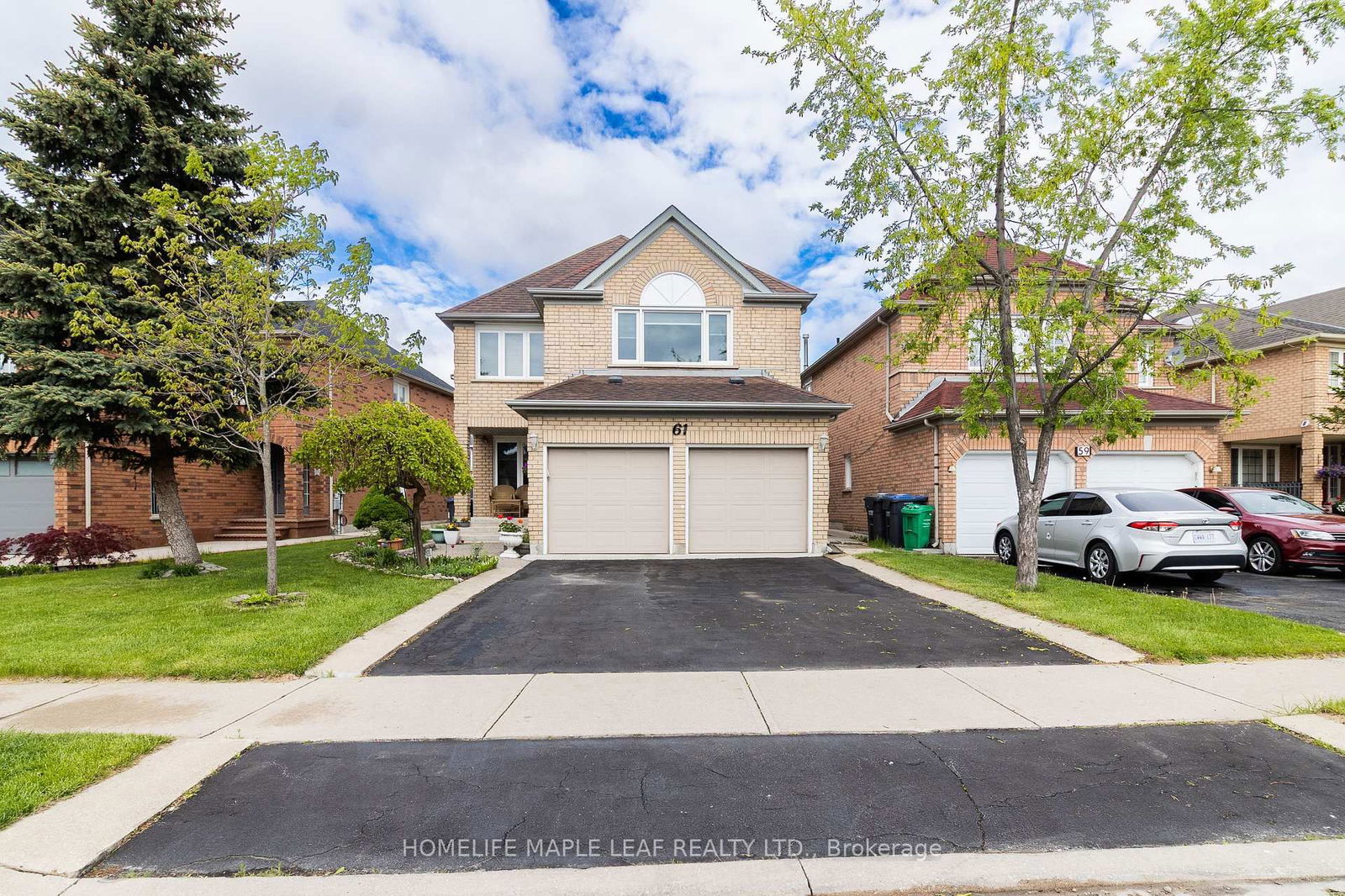 Detached House for sale at 61 Seclusion Crescent, Brampton, Ontario, L6R 1L5 - Sandringham-Wellington - MLS: W12233107