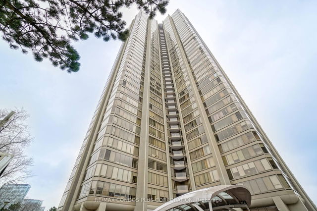 805 - 2045 Lake Shore Boulevard W