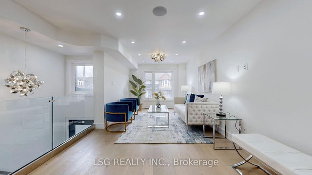 Upper Level - 868 Shaw Street