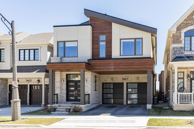 1467 Everest Crescent