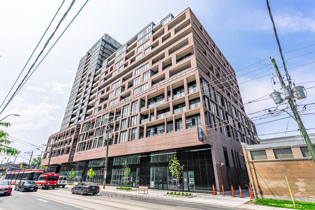 526 - 285 Dufferin Street