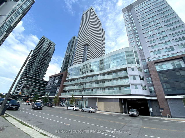 1112 - 4065 Confederation Parkway