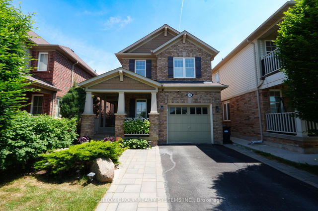 35 Bleasdale Avenue