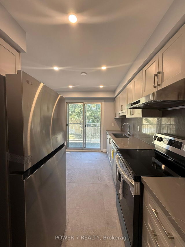 122 - 60 Hanson Road