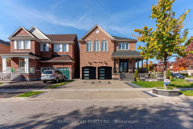 8 Moss Way