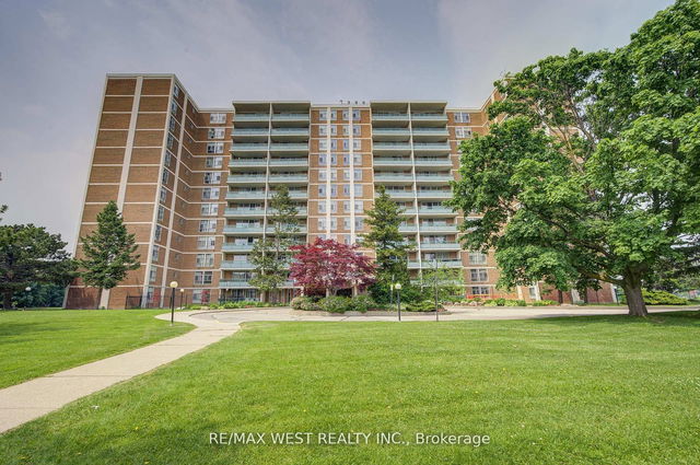 606 - 44 Longbourne Drive