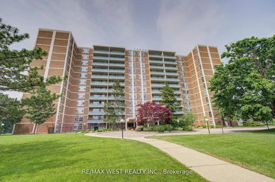 Unit 606 — 44 Longbourne Dr, Toronto - Willowridge-Martingrove-Richview image-0-1