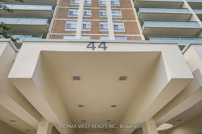 Unit 606 — 44 Longbourne Dr, Toronto - Willowridge-Martingrove-Richview image-0-3