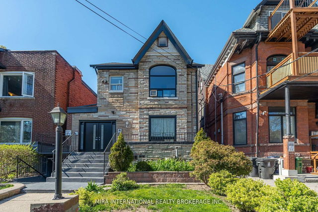 205 - 70 Melbourne Avenue