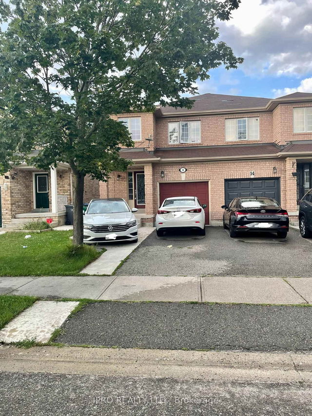 16 Lonestar Crescent