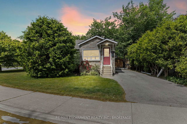 617 Clark Avenue