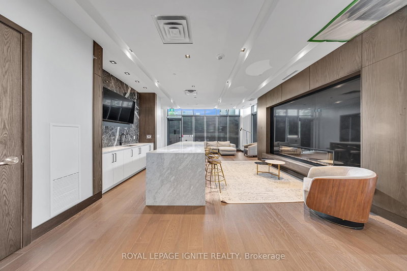 304 - 1461 Lawrence Ave W, Toronto, M6L 0A6 | Image 2