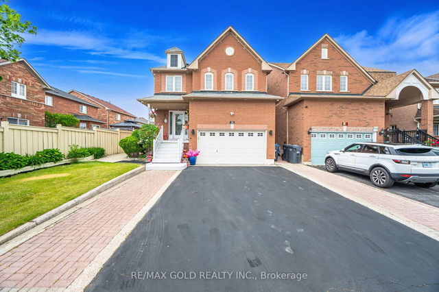 27 Whitehouse Crescent