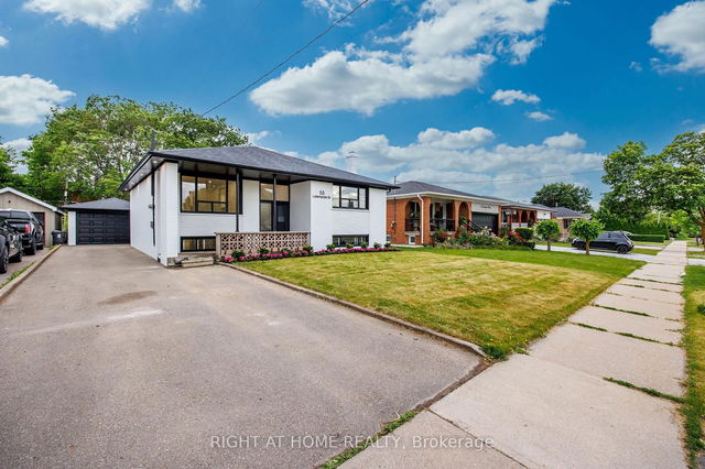 53 Lawnside Drive