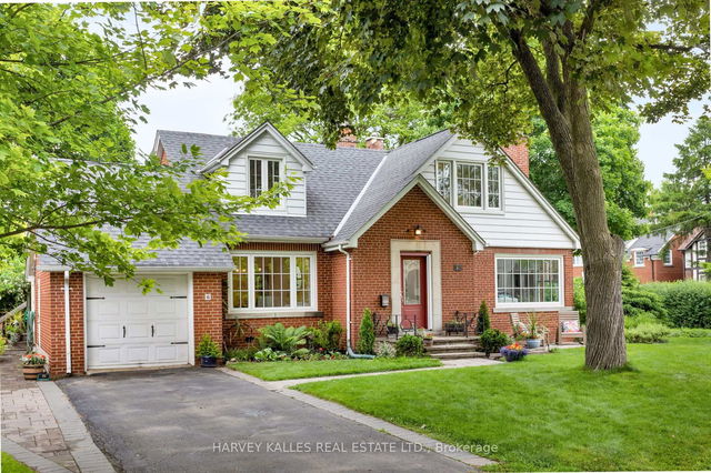 6 Hyland Avenue
