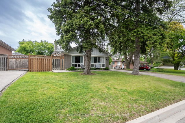 137 Wakefield Road