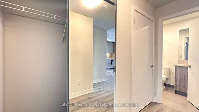 3109 - 430 Square One Drive