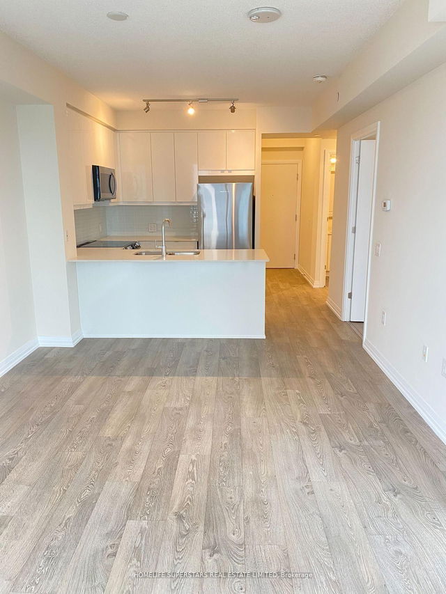601 - 50 Thomas Riley Road