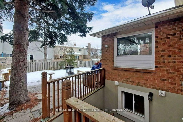 #Bsmt - 1671 Moongate Crescent