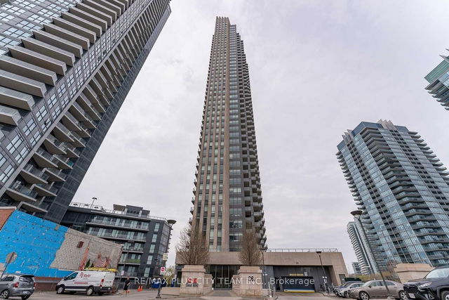 4306 - 36 Park Lawn Road