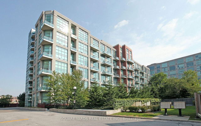 412 - 200 Manitoba Street