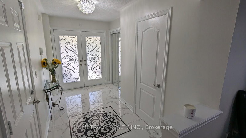 4861 Verdi St, Burlington, L7M 0H4 | Image 3