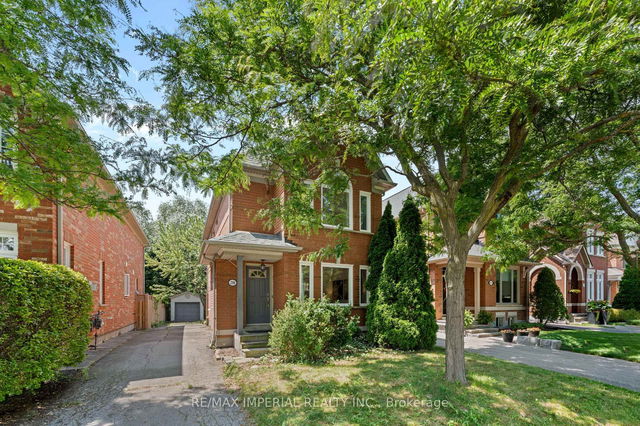 2598 Ironwood Crescent